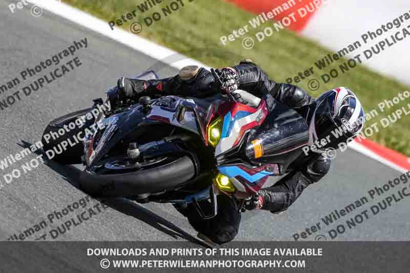 cadwell no limits trackday;cadwell park;cadwell park photographs;cadwell trackday photographs;enduro digital images;event digital images;eventdigitalimages;navarra;no limits trackdays;peter wileman photography;racing digital images;trackday digital images;trackday photos
